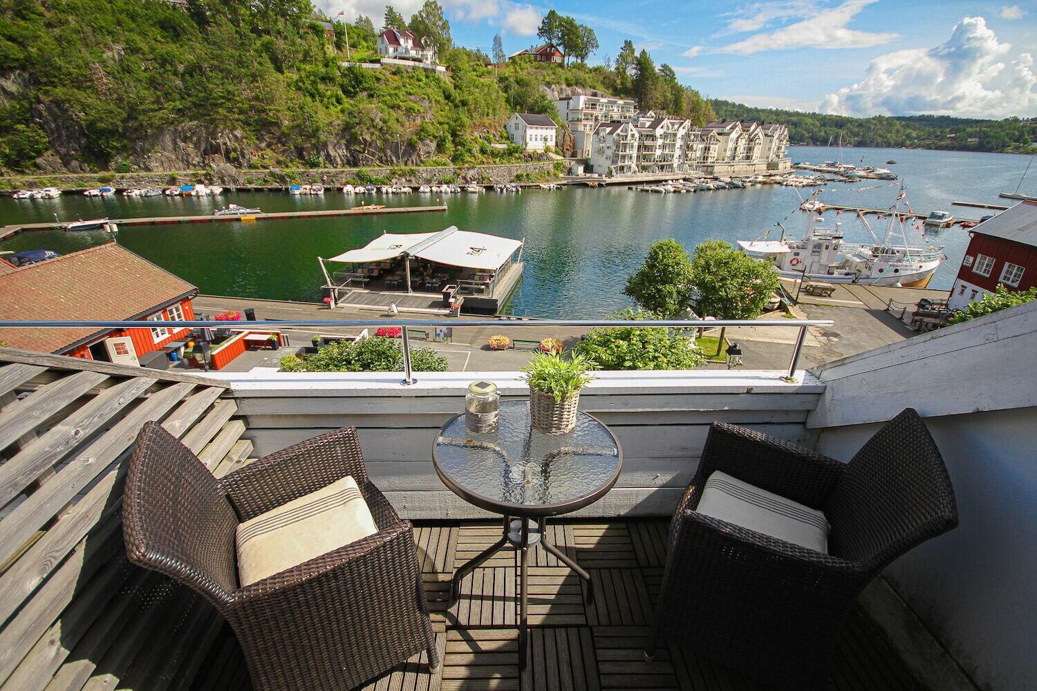 Tvedestrand Fjordhotell - Unike Hoteller Extérieur photo
